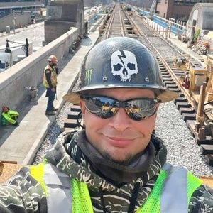 Meet your Posher, Todd